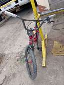 Sleek Red Dynacraft Wipeout BMX Bike.Tyre Size 20'