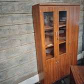 Cabinet/book shelves