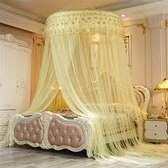Round mosquito net