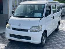 TOYOTA TOWNACE VAN (MKOPO ACCEPTED )
