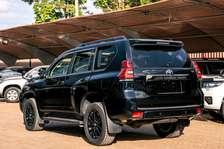 2022 Toyota land cruiser Prado TXL