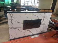 Office Desk: Modern Reception Office Desk