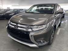 MITSUBISH OUTLANDER