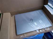New laptop Hp 830 G5 core i7 8gb ram 256ssd