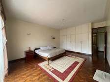 4 Bed Apartment with En Suite in Westlands Area