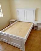 White 5*6 hard wood bed