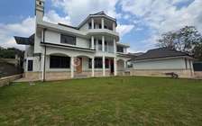 5 Bed House with En Suite at Runda