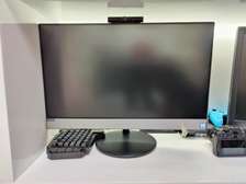 Lenovo AIO / Intel Core i7 - 8th Gen / 16GB