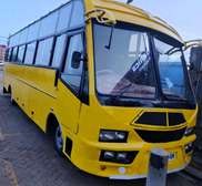 Nissan Diesel UD MK210 school bus