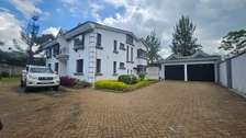 4 Bed House with En Suite in Runda