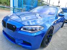 BMW M5 sports