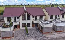 4 Bed Townhouse with En Suite at Enkasiti