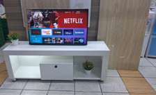 Amsterdam Modern TV Stand 4ft With LED Light White