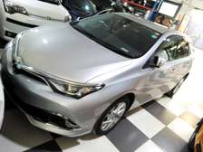 Toyota Auris silver
