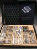 Polished 24pcs Silver Cutlery Set