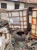 Used1000 lts tanks for sale