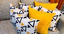 Complete Throw pillows