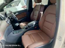 Mercedes Benz B180 with sunroof 2016model