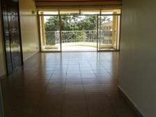 3 Bed Apartment with En Suite in Kilimani