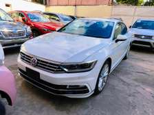 Volkswagen Passat TSI 2lrt 2017