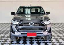 Toyota hilux (revolution)