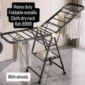 Foldable metallic cloth drying rack