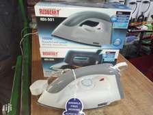 Redberry 1000W Dry Iron for Wrinkle-Free Ironing