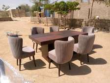 6-seater dining/luxurious dining