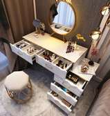 Dressing Table : Modern Minimalist Bedroom Dressing Table