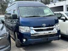 TOYOTA HIACE 16 SEATER
