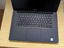 Dell precision 5520 laptop