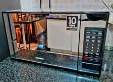 20 litres Samsung Microwave Excellent Condition For Sale!!