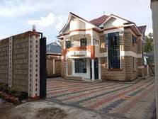 5 Bed House with En Suite at Rimpa