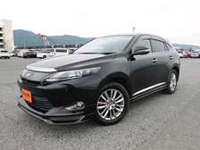 TOYOTA HARRIER WITH SUNROOF
