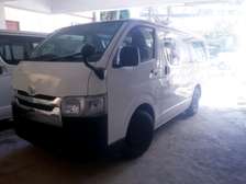 Toyota hiace auto diesel 2016