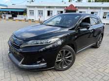 Toyota Harrier GR black 2019