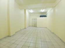 1,220 ft² Warehouse with Backup Generator in Industrial Area