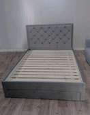 5*6 patterned modern bed design