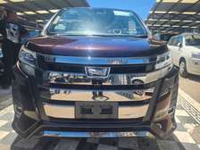 Toyota Noah 7-Seater purple Automatic Van 2019