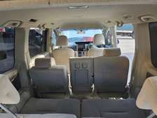 Toyota Noah 2011