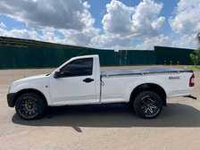 ISUZU DMX pickup
