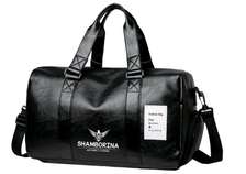 Classy duffel bag with shoe pocket