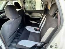 Daihatsu cast 2018