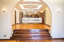 5 Bed Villa with En Suite in Runda