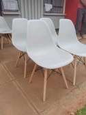 Chair's Eames