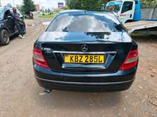 Mercedes Benz C200