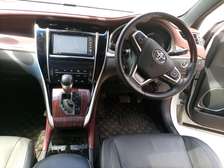 Toyota harrier 2016 model 2000cc with sunroof.
