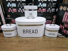 Bread storage canisters