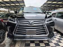 Lexus LX570 Black 2018 Sport