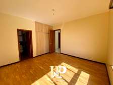 4 Bed Apartment with En Suite in General Mathenge